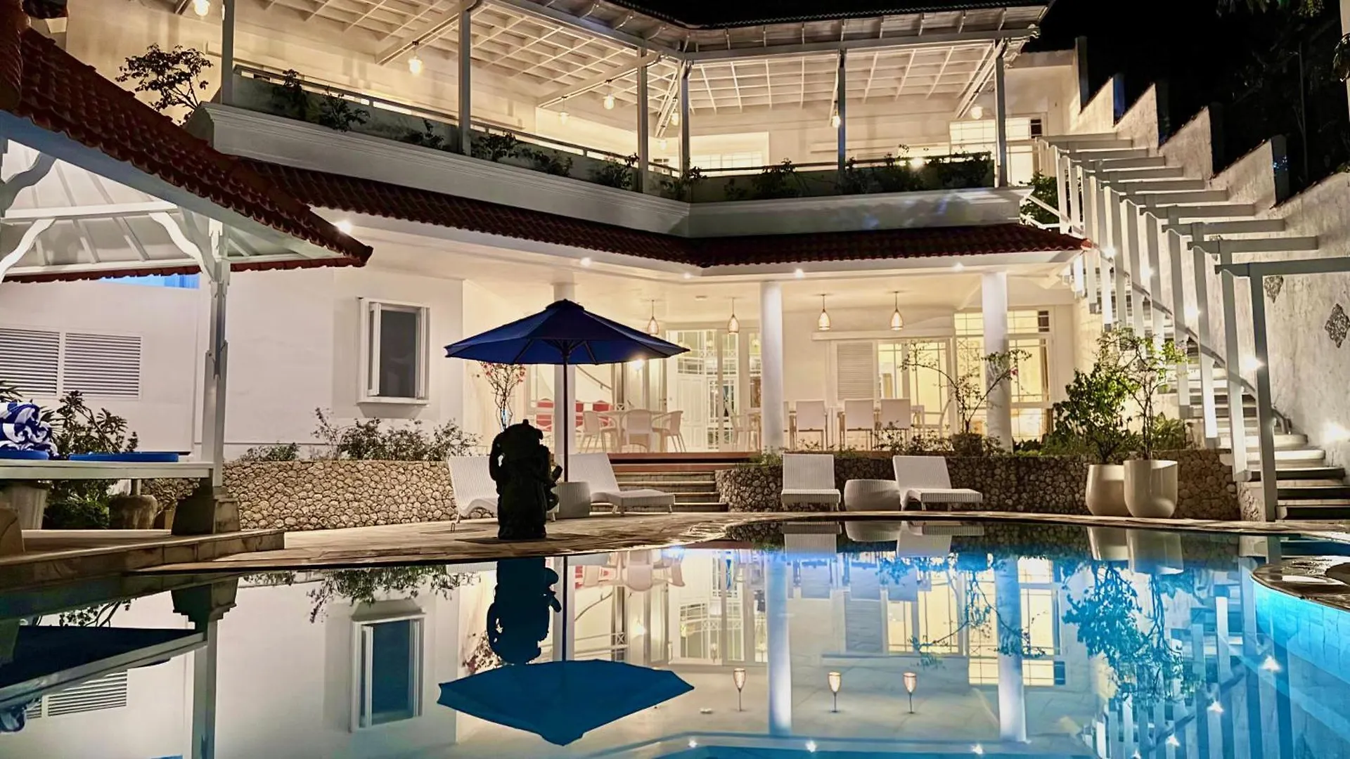 Emerald Luxury & Comfort Villa In Nusa Dua Nusa Dua  Indonesia