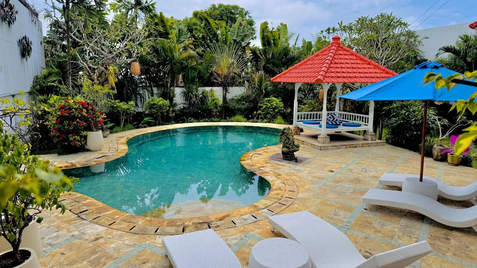 Emerald Luxury & Comfort Villa In Nusa Dua Nusa Dua  Indonesia