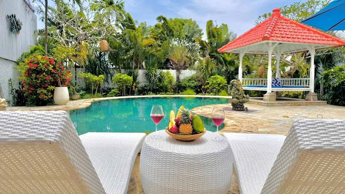 Emerald Luxury & Comfort Villa In Nusa Dua Nusa Dua