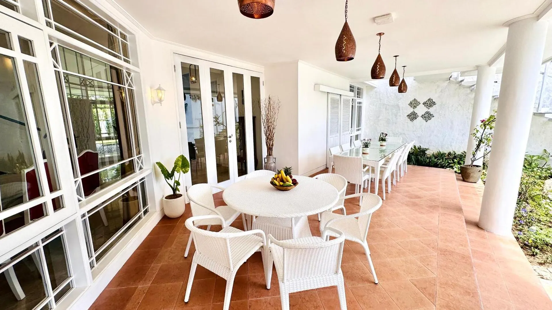 Emerald Luxury & Comfort Villa In Nusa Dua